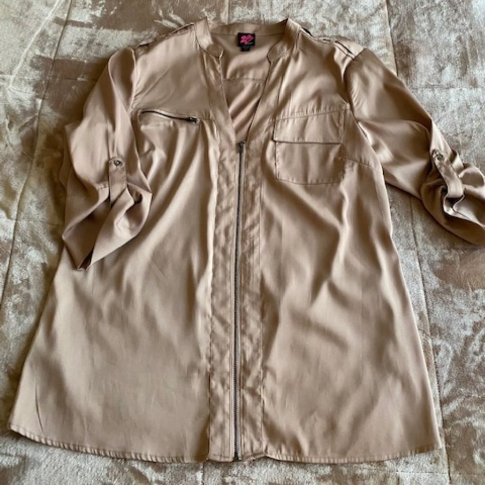 2B BeBe Blouse